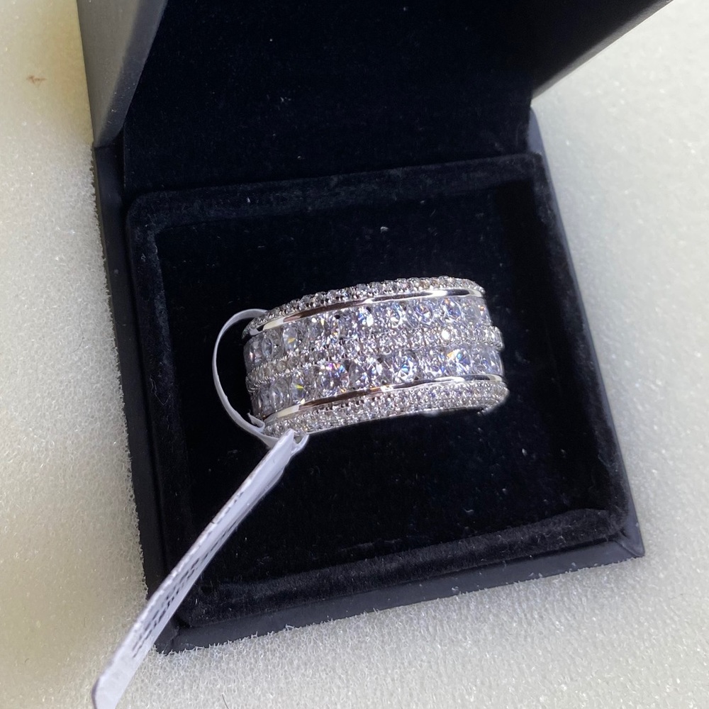 Beautiful Sterling Silver Cocktail Ring